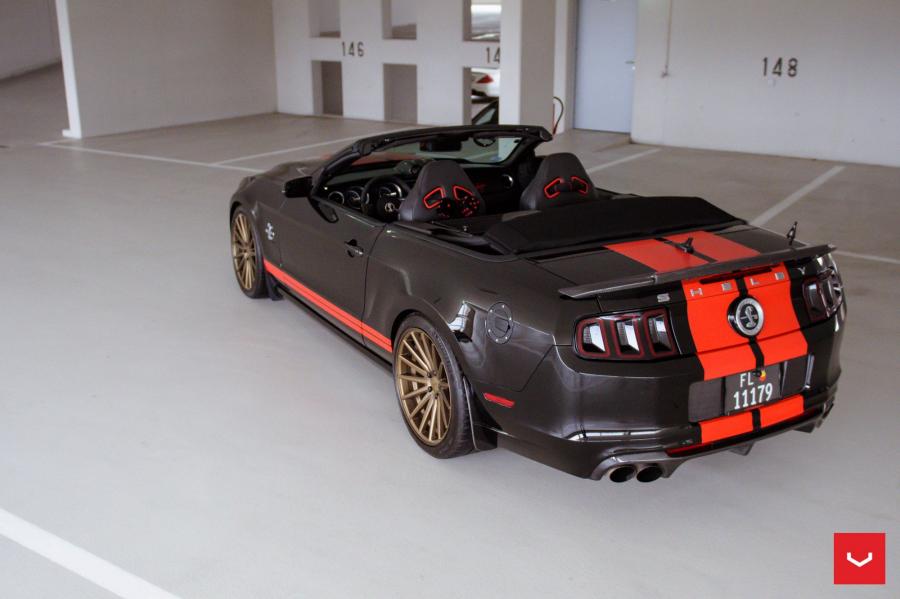 Shelby GT500 Convertible on Vossen Wheels (VFS2) 2017 года  (фото 9 из 30)